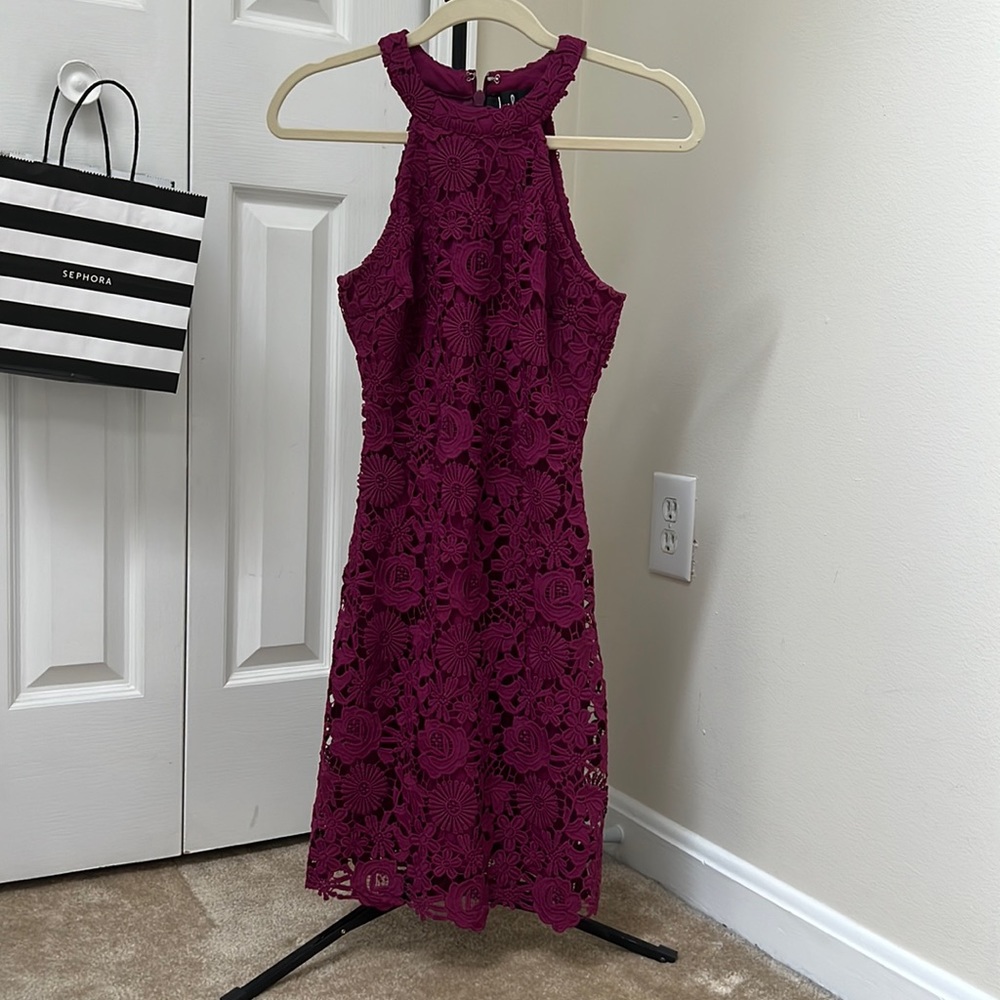 Floral Lace Lulu’s Minidress